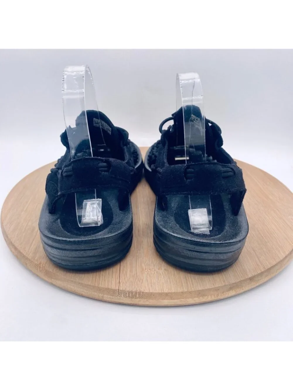 Keen Unseek Sandals Mens 7.5 Black Leather Slingback Waterproof Fisherman